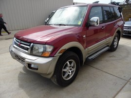 2001 MITSUBISHI MONTERO LIMITED RED 4WD AT 3.5 193901